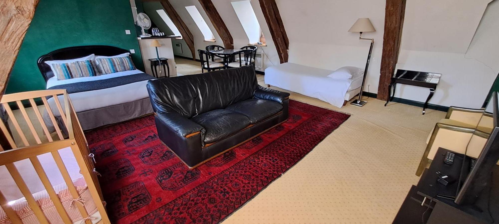Hotel Particulier Des Canonniers Saint-Quentin  Exteriör bild