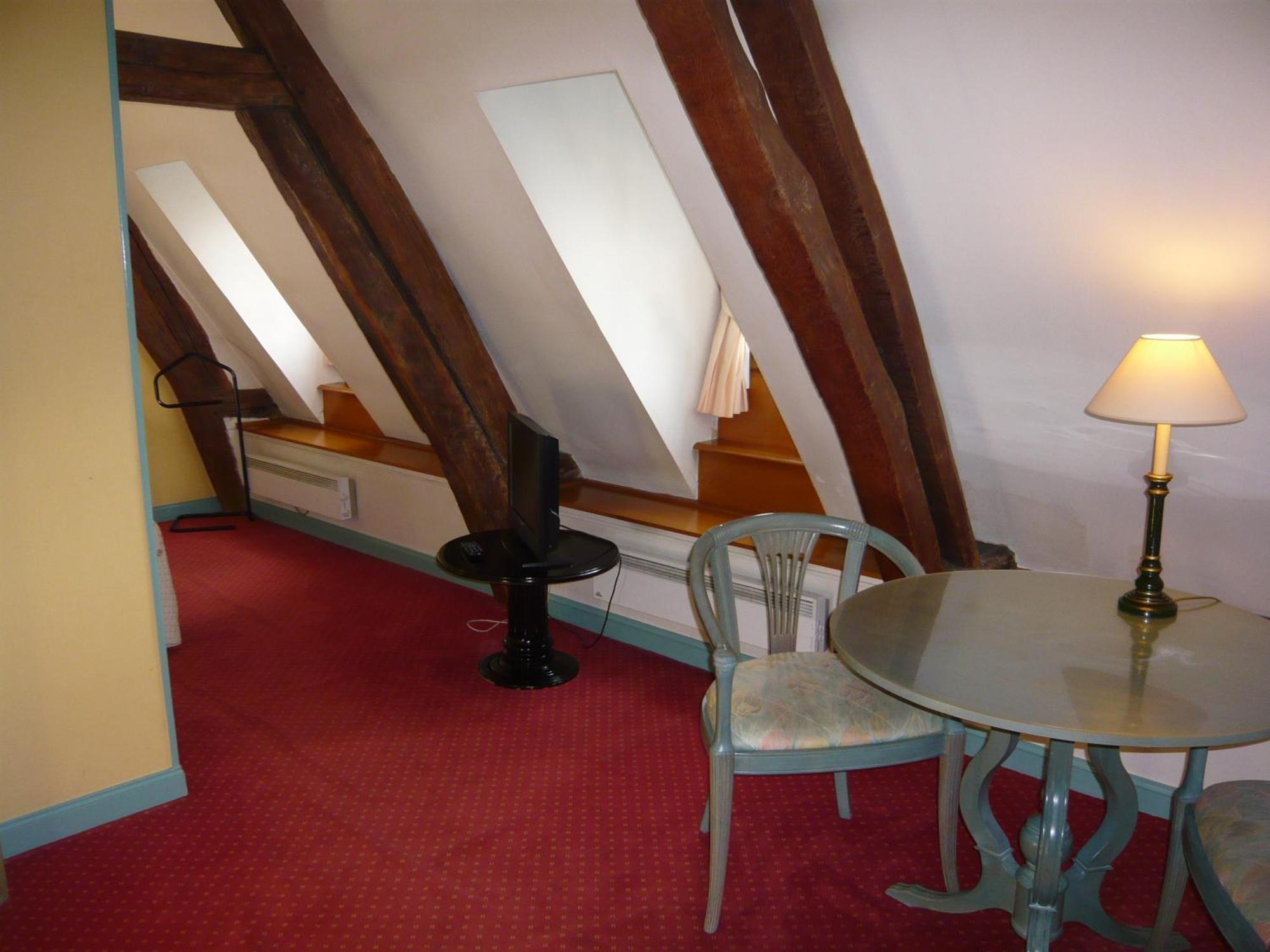 Hotel Particulier Des Canonniers Saint-Quentin  Rum bild